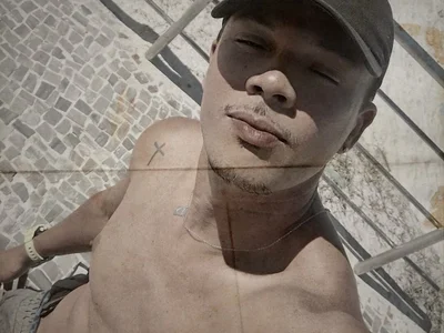 Bruninho19cmG Male New Free Cam Striptease