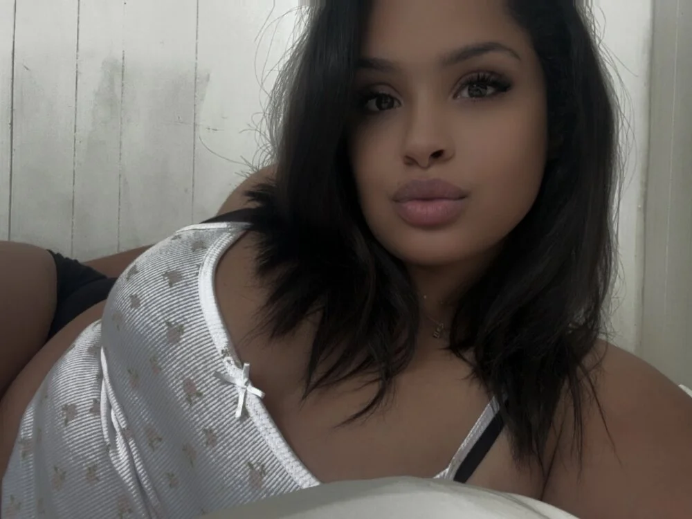 adrianxo's Offline XXX Chat