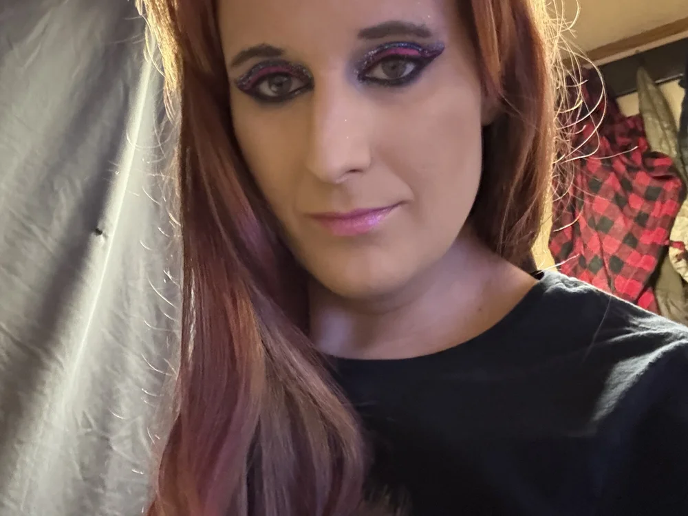 BarbieDarkStar's Offline Chat Room