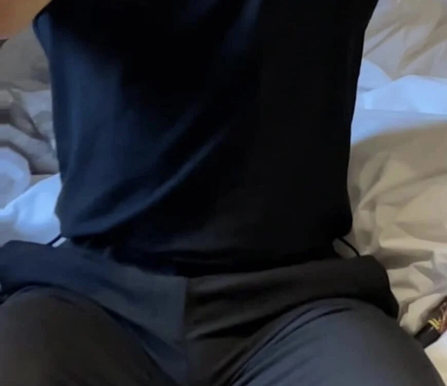 HF-CLOUDY_DENIS offline XXX-chatje