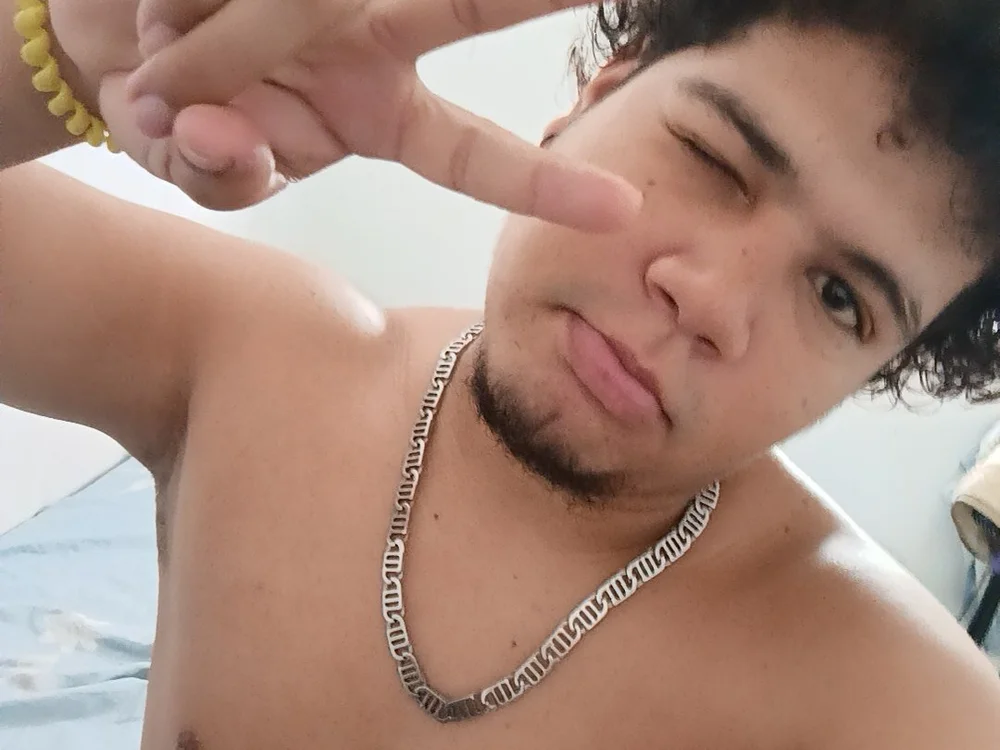 ห้องแชทออฟไลน์ของ Cumsinyourfacebabe
