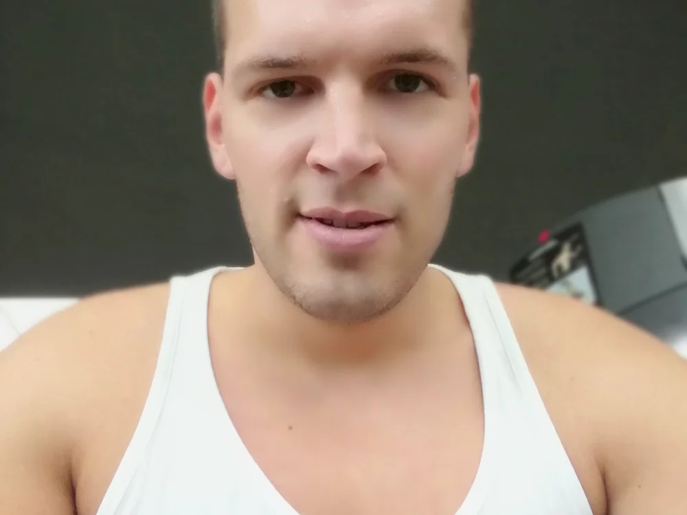 Offline chatovací místnost Enibale89