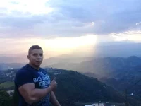 Модель derekk_frostt