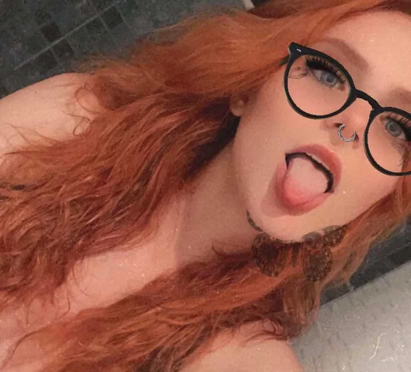 ImMaryJane's Offline Chat Room