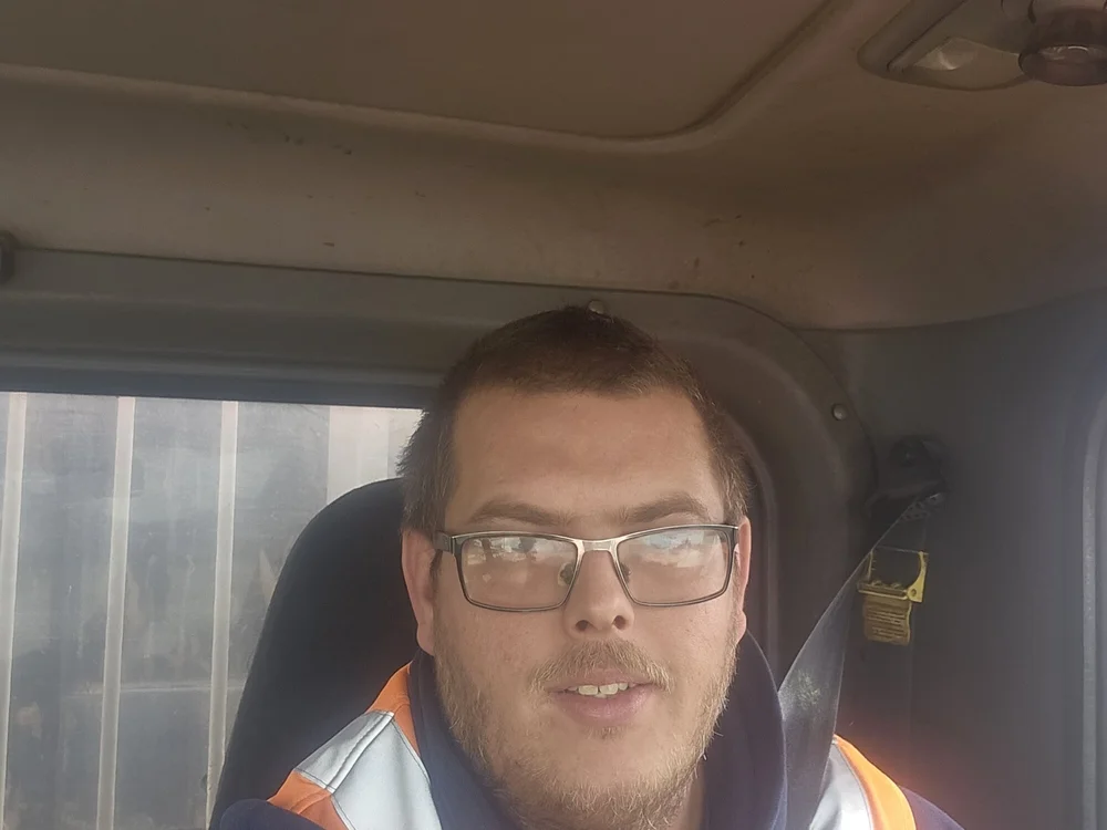 andrewjohn37 offline XXX-chat