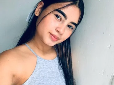 _Emma_whiitee_ profile