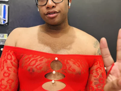 Sissyblkgoddess__ - Boy 