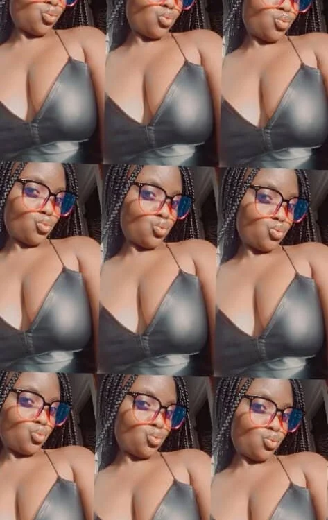 Offline XXX chat SexyLianaXXX