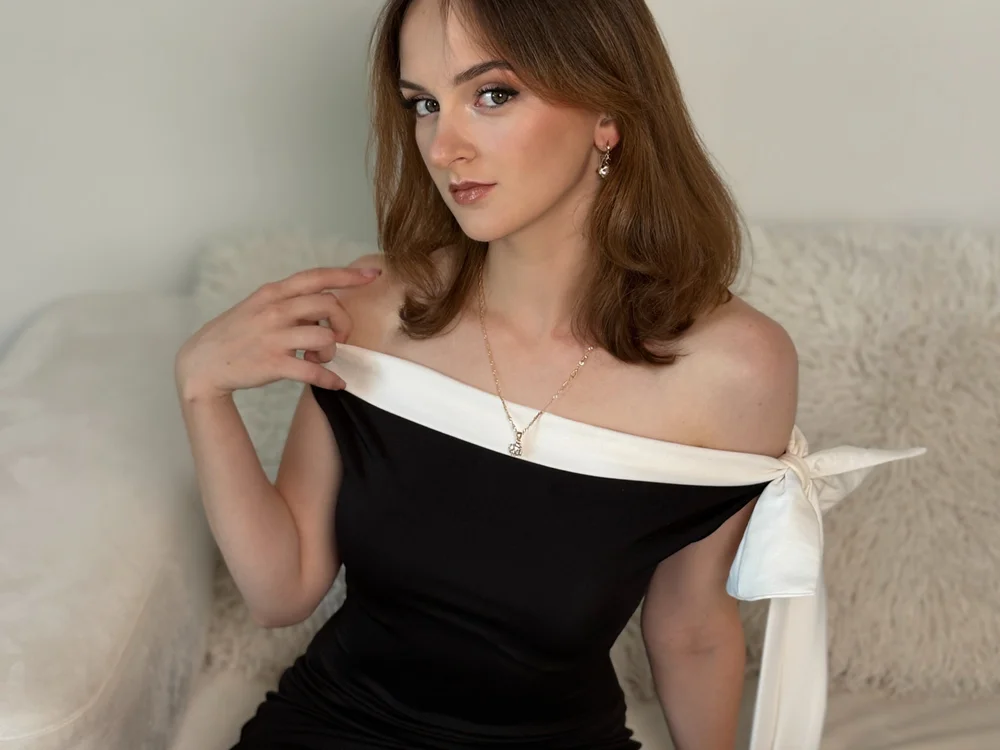 MyStella_ Chat XXX offline