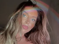 SoniaDeviis লাইভ XXX চ্যাট