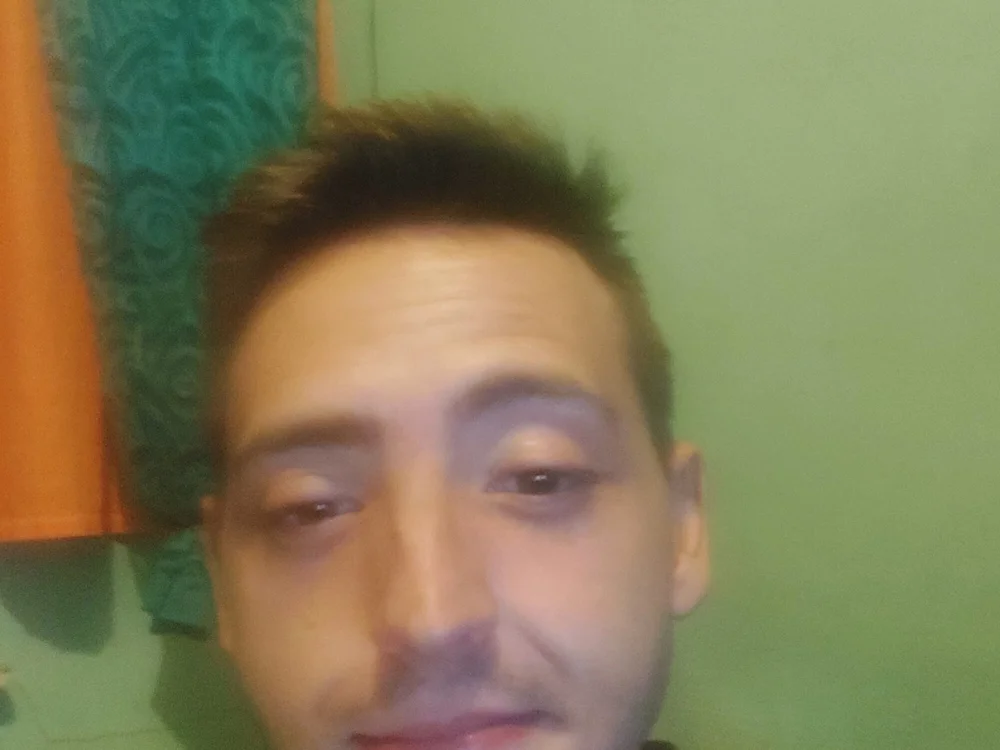 Offline chatovací místnost hrnyguy422