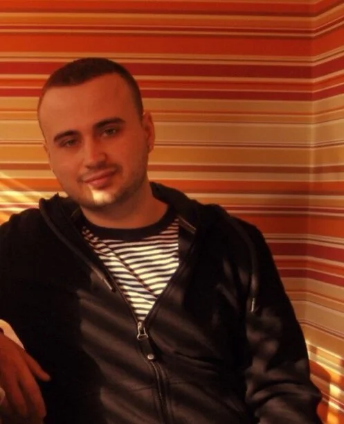 Alexandr2019 Obrolan XXX Offline