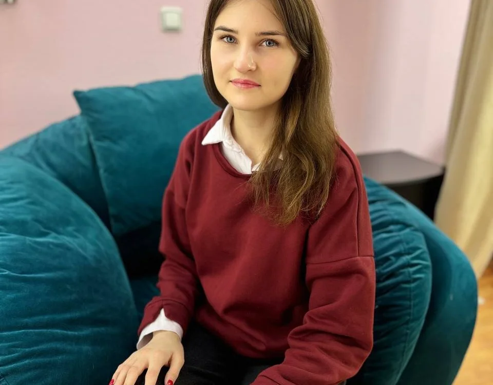 LuizaJon's Offline Chat Room