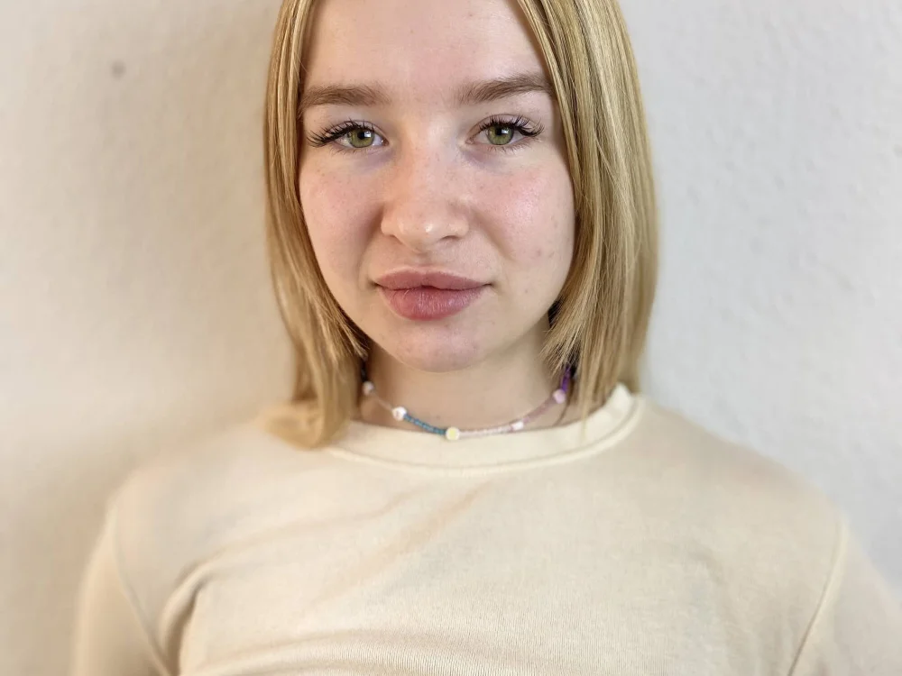 SadieSmlth's Offline Chat Room