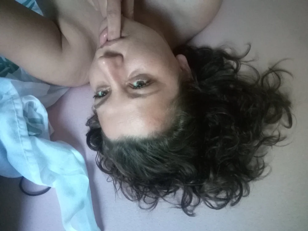 NaughtyKitten38 offline chatrum