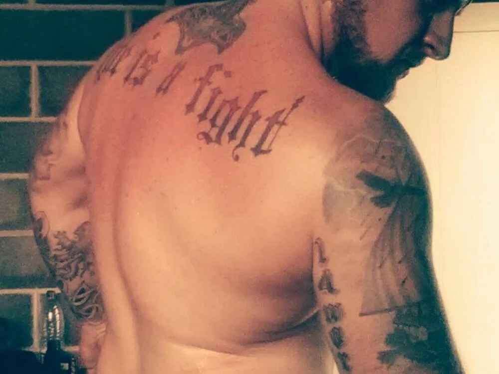 RomWoolf Chat XXX offline