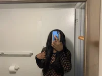 TSROYALE7527's webcam live show