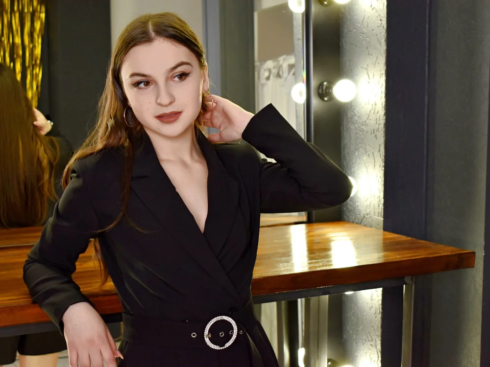 SecretGirl_1 offline chatrum