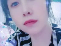 ddhdhhdh's webcam live show