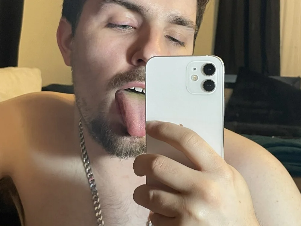 malikwrightstrips' Offline XXX Chat