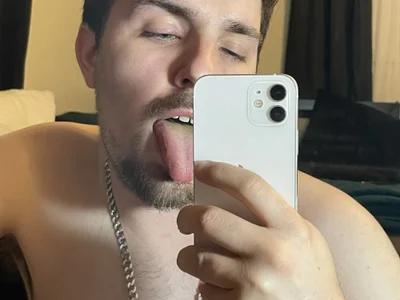 Cam boy malikwrightstrips