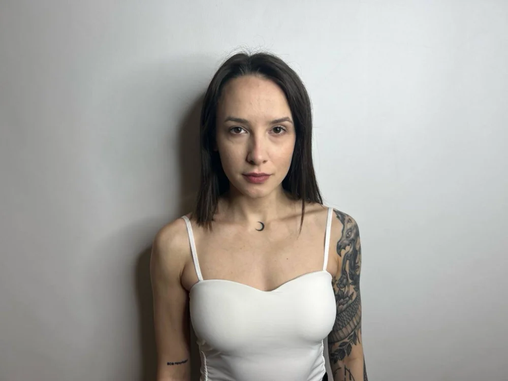 LynneBullins offline chatrum