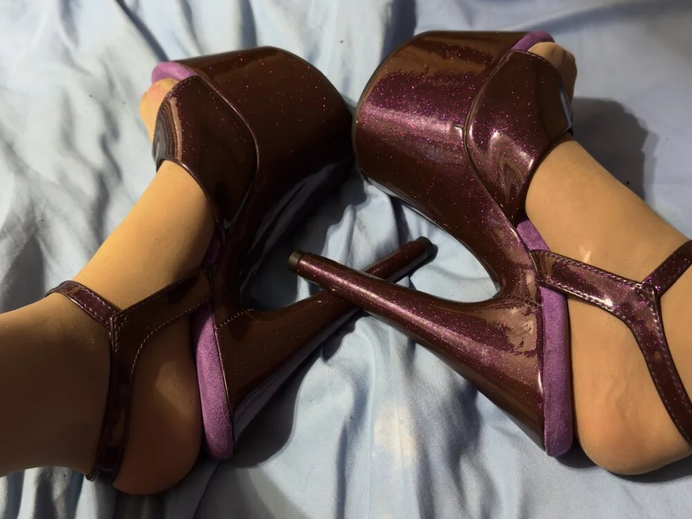 babycakes76's Offline XXX Chat