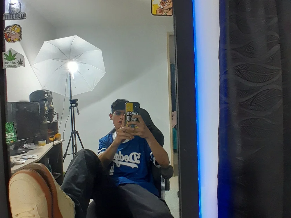 ห้องแชทออฟไลน์ของ crisvasquez08