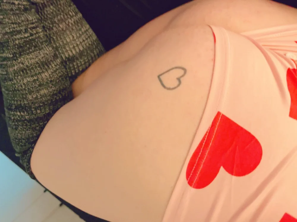 pixiegetsdicked's Offline XXX Chat