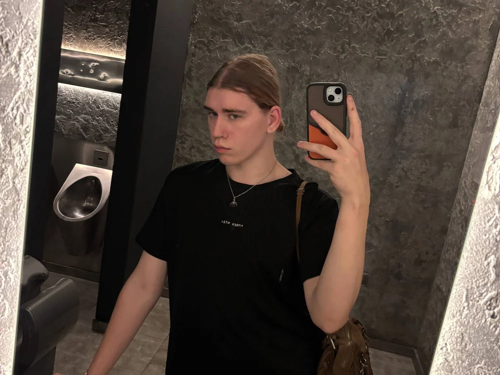 Offline XXX chat Pixie_Ember