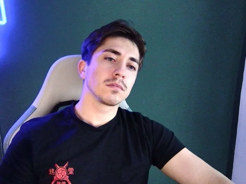 Офлайн-чат XXX matthew_foryou