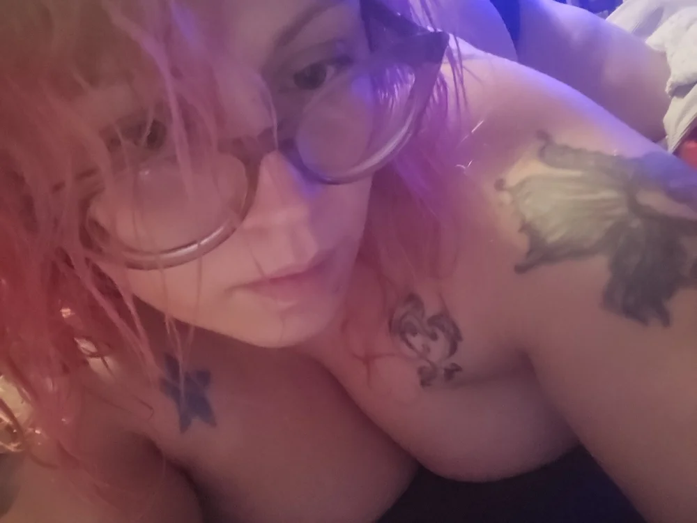 funnybunni91's Offline XXX Chat