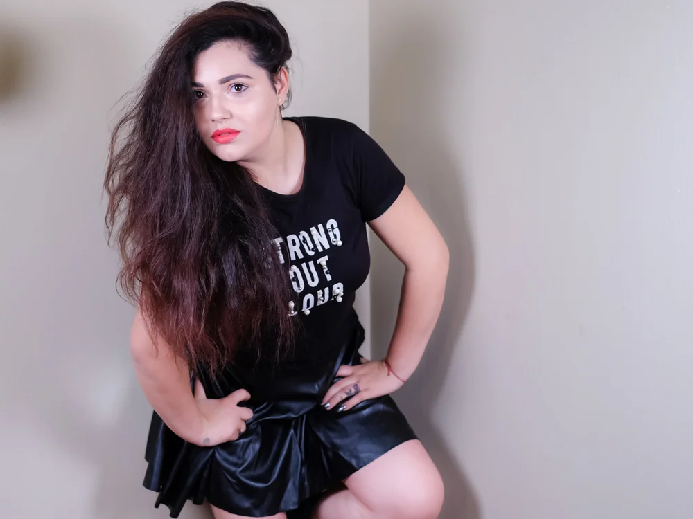 JoyfulAdelle's Offline XXX Chat