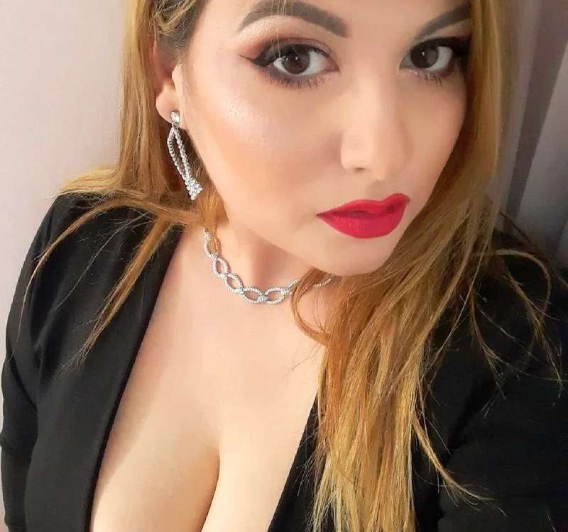 Moon_piex Adlı Modelin Canlı XXX Sohbeti