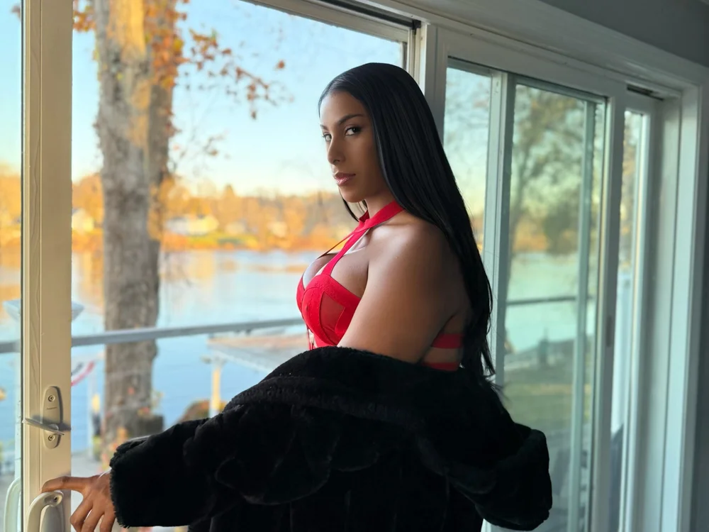 missvnyc offline chatrum