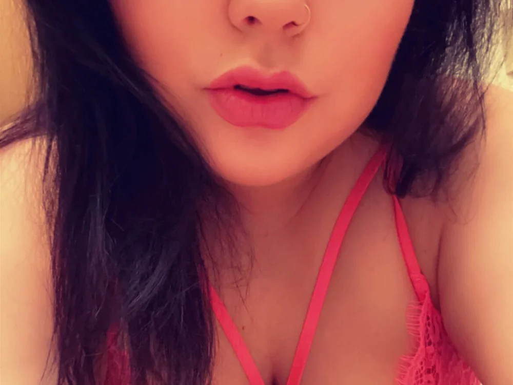 puffmama710's Offline Chat Room