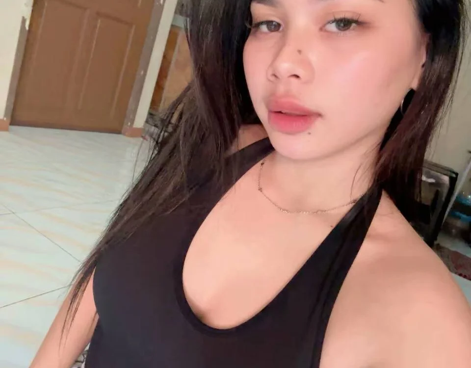 Yenn_ Offline XXX Chat