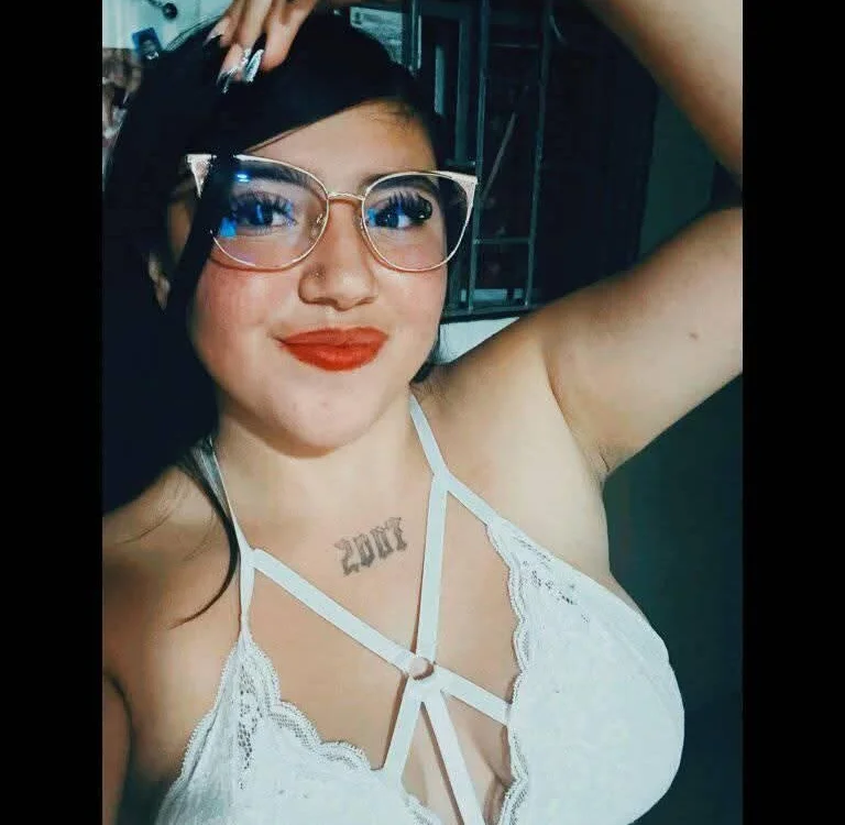 Nahomi_Lara: офлайн-секс-чат