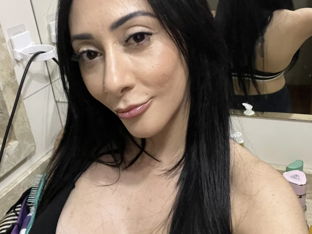 Amy9964's Offline Chat Room