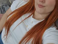 girl_redhead_bigtits' Offline Chat Room