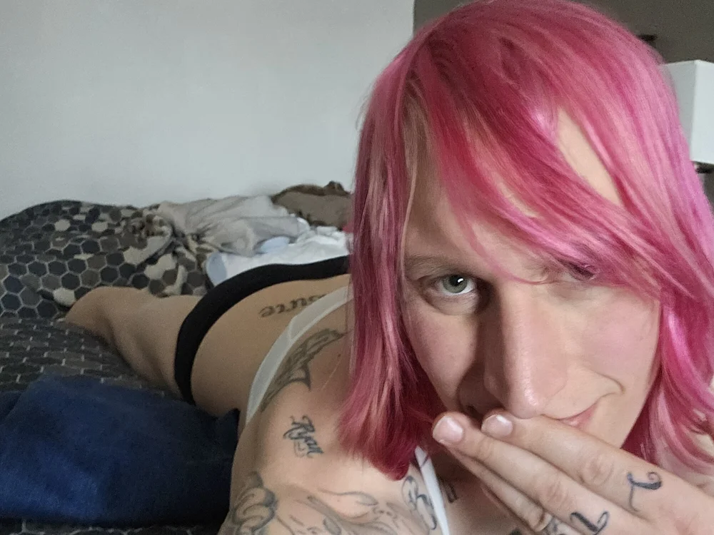 KrissyMariaWslker offline chatrum