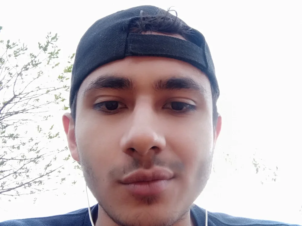 Jhon999R's Offline Chat Room