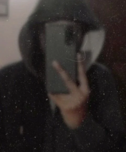 bisexual_19_dickn Offline XXX chat