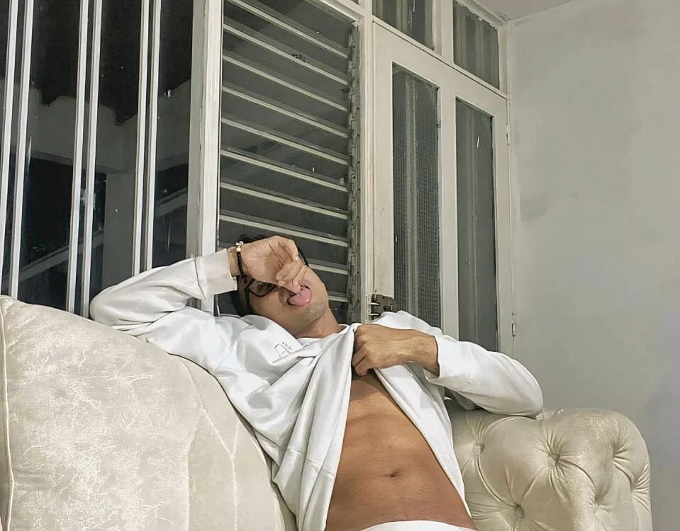 Amir_guy_ লাইভ XXX চ্যাট