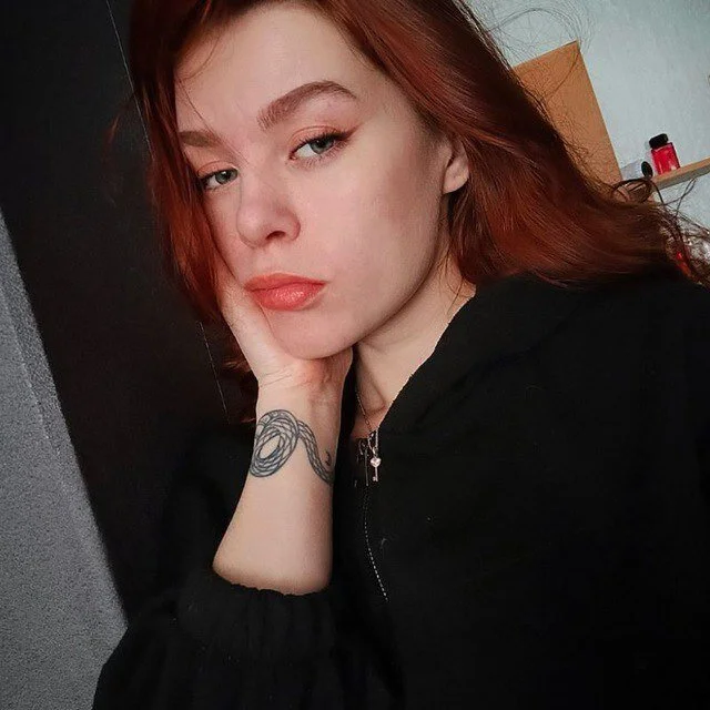 Baby_Hazell offline chatrum