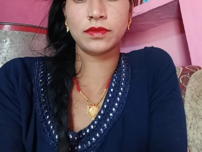 Sonam_pandeyji on StripChat