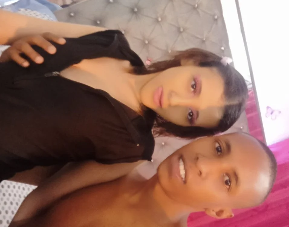 SandraXXXSaenz's Offline XXX Chat
