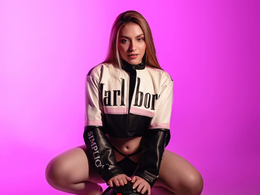 Ana_ramirezz offline chatrum