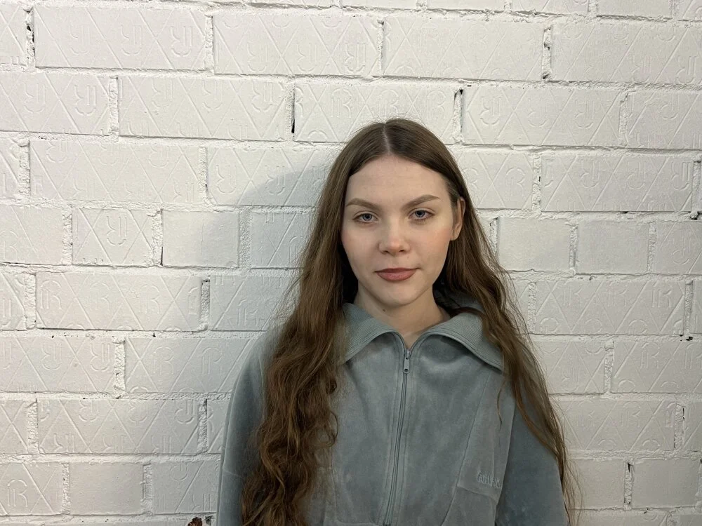 BelvaCaimi's Offline XXX Chat