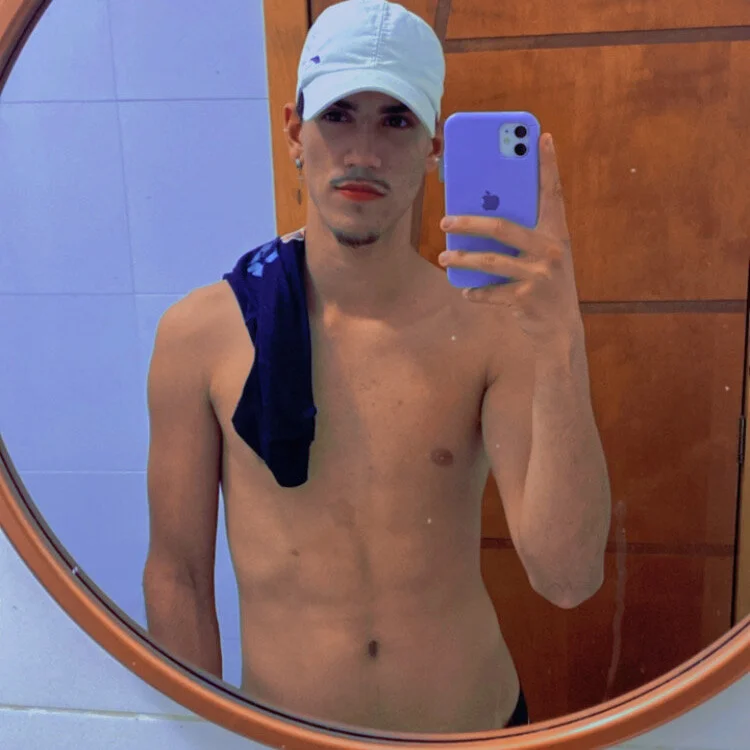 pedro1723 Offline Chatraum